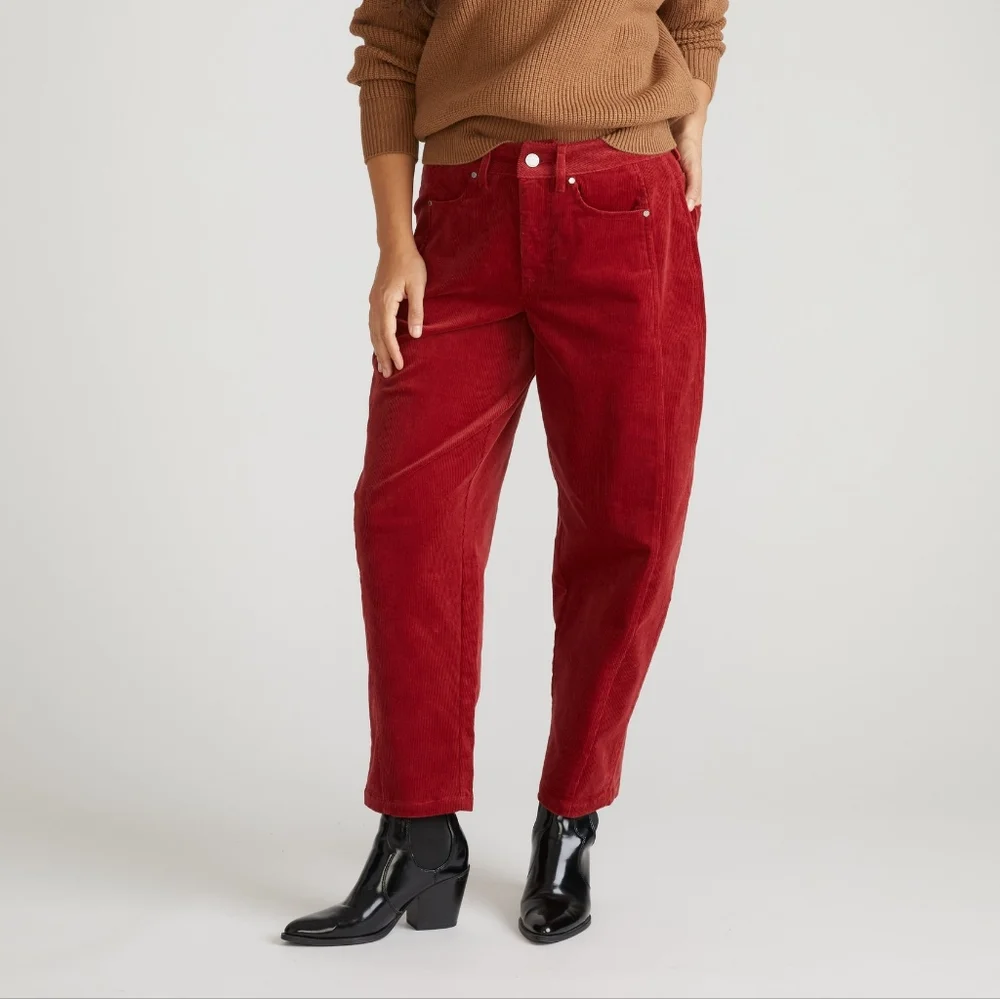New UNIVERSAL STANDARD Dakota Twisted Barrel Leg Corduroy Pants Red Size 4